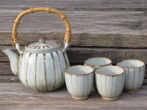 Stoneware Tea Set